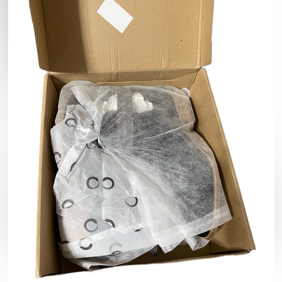 NEW Black Side Slit Cut-Out Booties - Picture 6 of 9